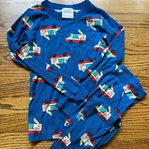 Hanna Andersson long sleeved pants pajamas size 130/8 with ice cream trucks